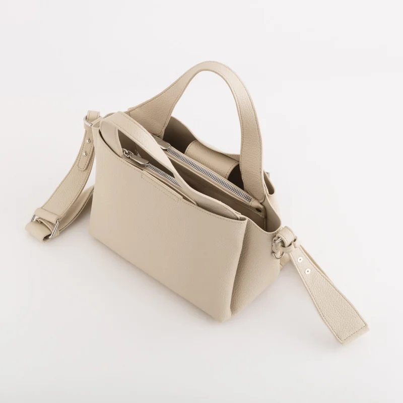 كاربيزا حقائب يد نسائية